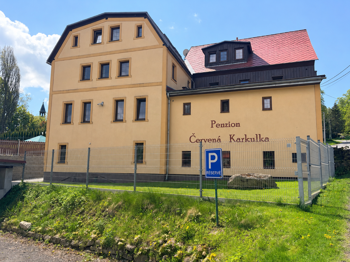 Penzion Červená Karkulka - budova